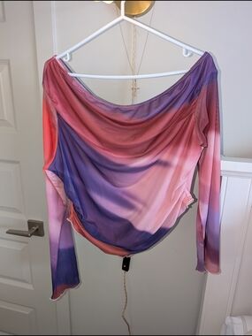Off-Shoulder Ombre Long Sleeve Top in Pink & Purple